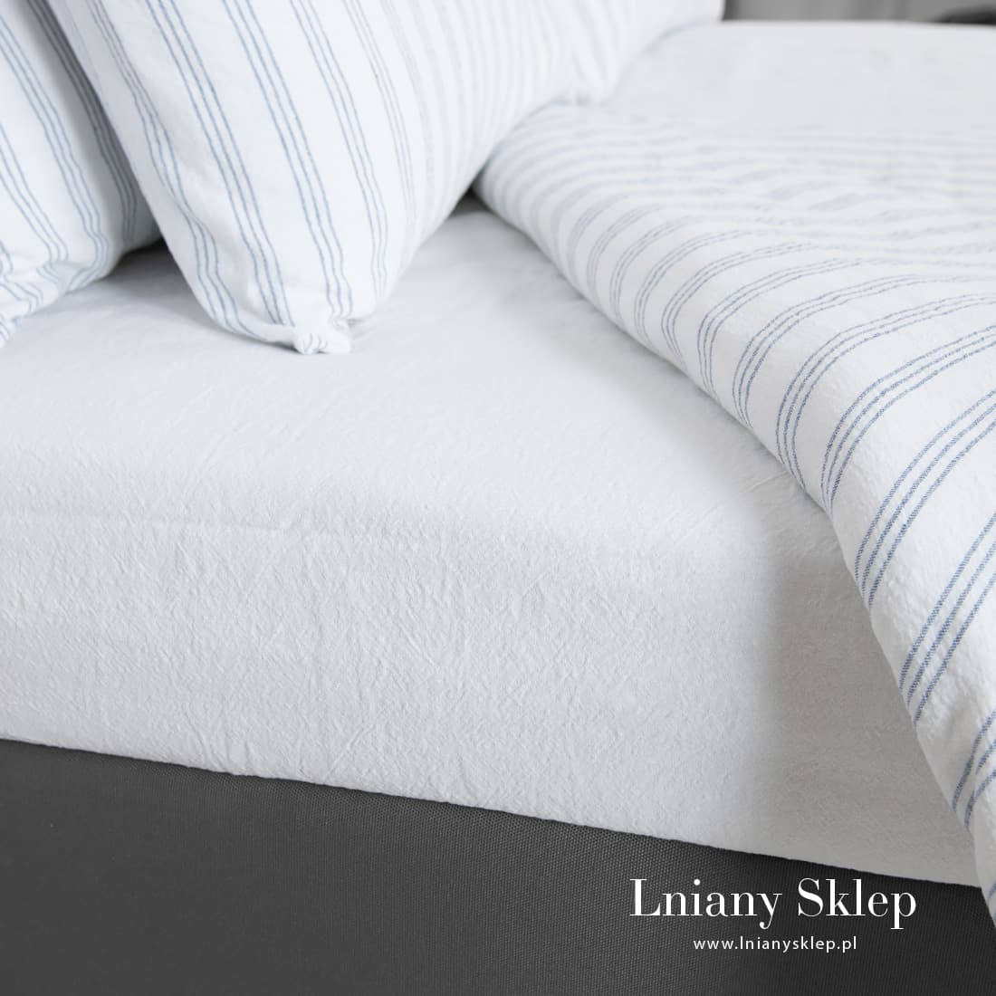 Prześcieradło białe "Regata".