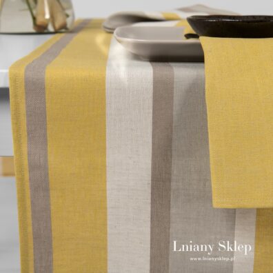 Bieżnik stołowy wytkany splotem skośnym w pasy.