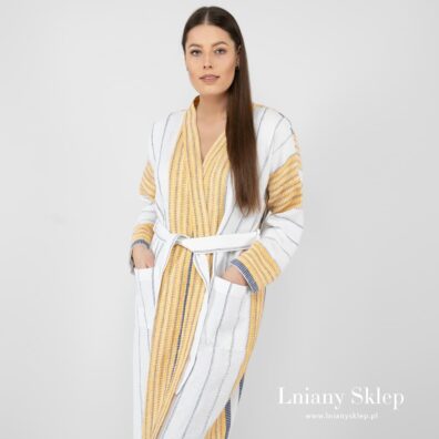 Szlafrok z pranego waflowego lnu 100%.