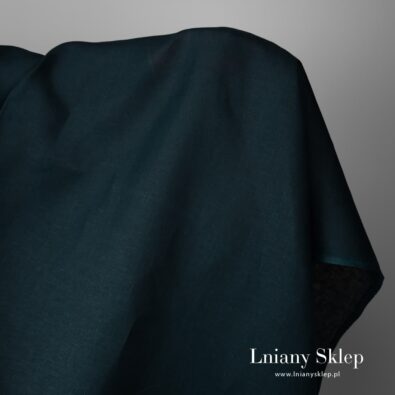 Granatowa tkanina lniana.