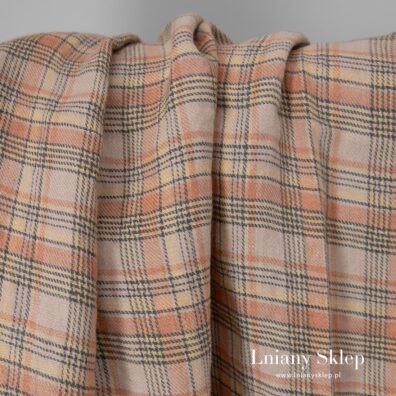 Prany len w kratkę. Mięciutki, przytulny.