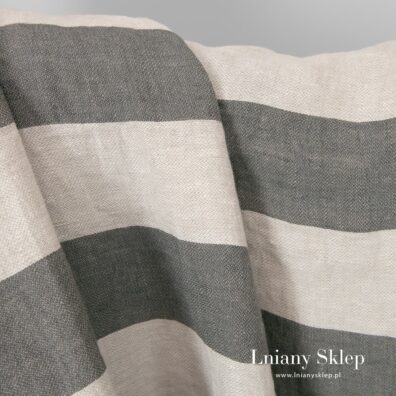 Prana tkanina w pasy jasne i ciemne.