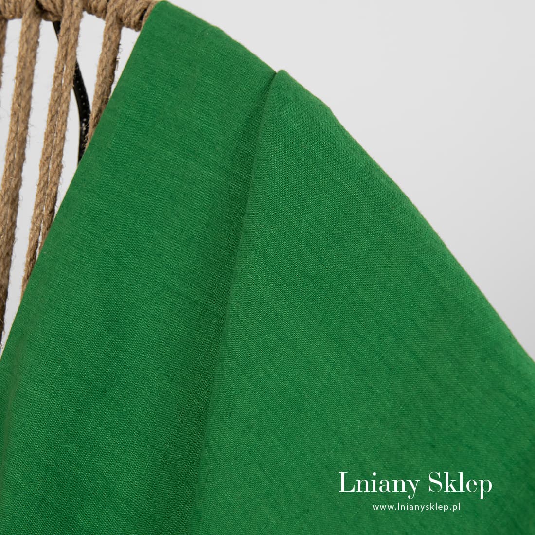 Pled z dekatyzowanego zielonego lnu 100%.