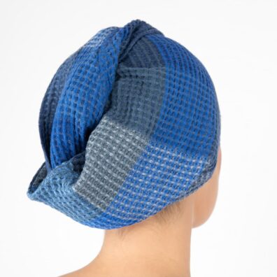 Dekatyzowany produkt lniano - bawełniany.