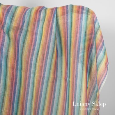Przeźroczysty len w tęczowe pasy.