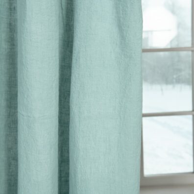 Zasłona z pranego lnu.