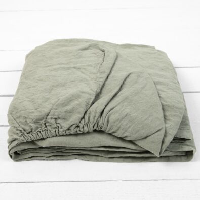 DOVI zielone prześcieradło z gumką.