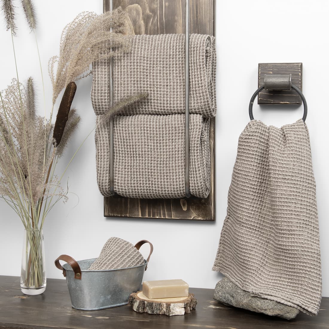 BINGO brązowy w szarość ręcznik.