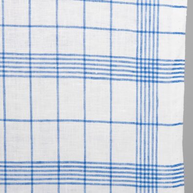 Biały w niebieską krateczkę len