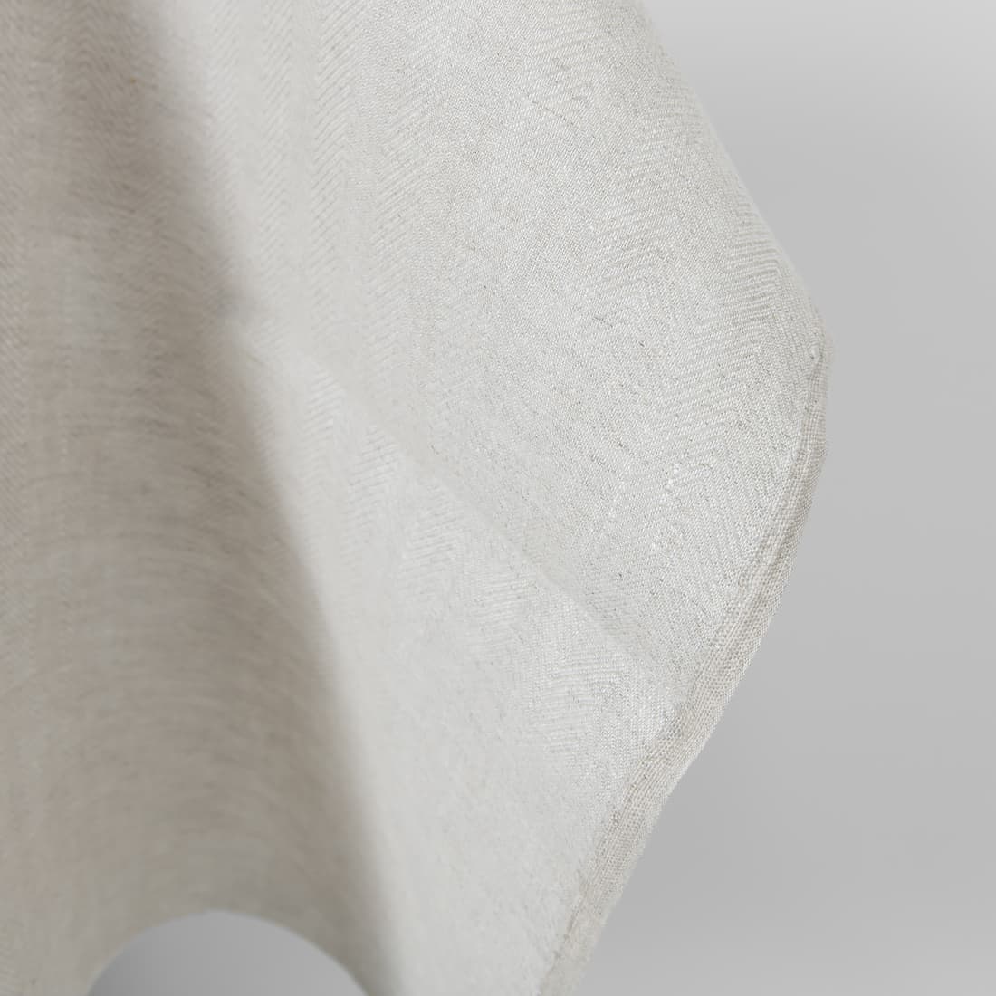 Szary len wytkany w jodełkę