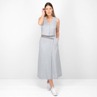 Szara spódnica i kamizelka z kolekcji