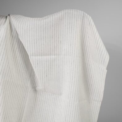 Mlecznobiały w czarne paski len