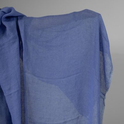 Prana przeźroczysta bławatkowa tkanina lniana