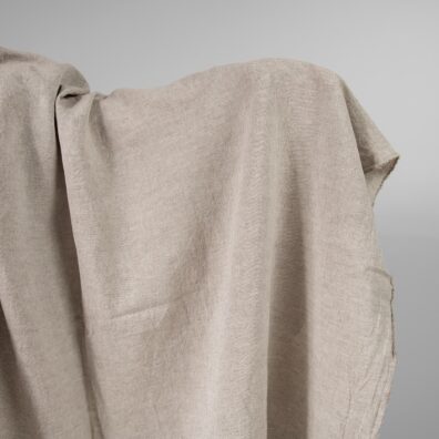 Piaskowa prana szeroka tkanina len z bawełną