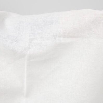 Biały, gładko wytkany, szeroki len z bawełną