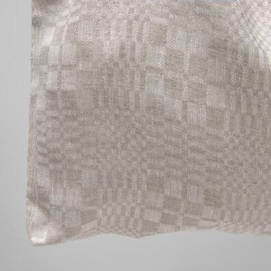 Szara torba lniana wytkana w geometryczny wzór