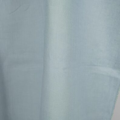 Niebieski w zieleń len