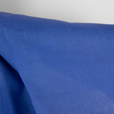 Tkanina na szycie ubrań i tekstyliów domowych.