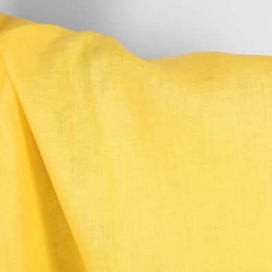 Żółta lniana tkanina