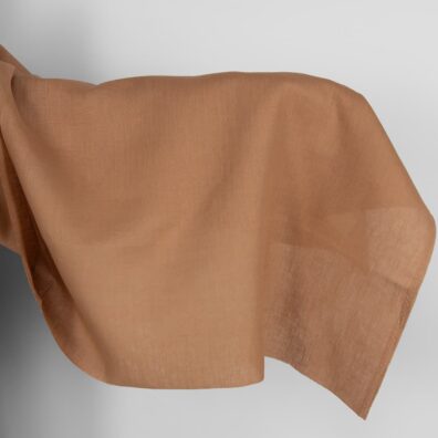 Jasna brązowa tkanina lniana