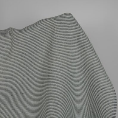 Tkanina na szycie ubrań i tekstyliów domowych.