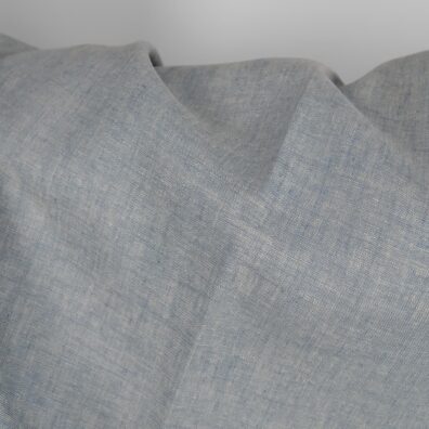 Tkanina na szycie ubrań i tekstyliów domowych.