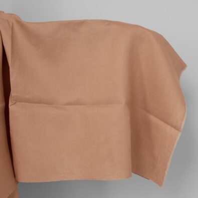 Jasna brązowa tkanina lniana