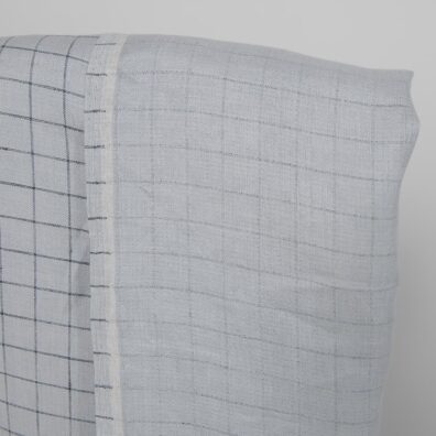 Tkanina na szycie ubrań i tekstyliów domowych.