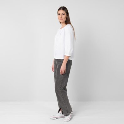 Biała bluzka z dekatyzowanego lnu