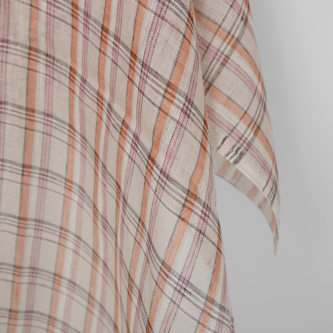 Len w krateczkę na lekkie firanki