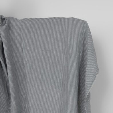 Prany len w szaro – białe paski