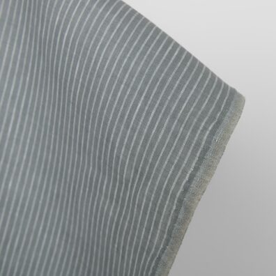 Len w szare piuonowe paski