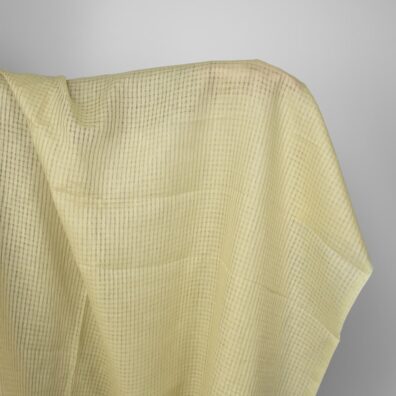Tkanina lniana w zielonkawo - żółtawą krateczkę