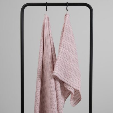 Różowy ręcznik 100% lniany