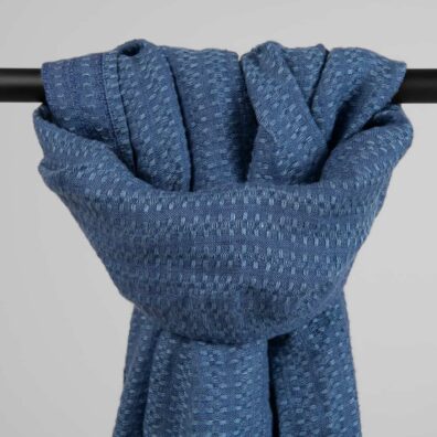 Szalik z pranej tkaniny 100% lnianej