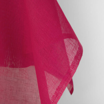 Przeźroczysty ciemnoróżowy len