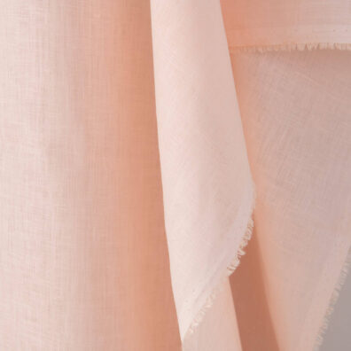 Różowy len na odzież i tekstylia domowe