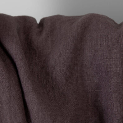 Brązowa prana tkanina lniana