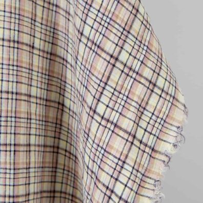 Prana tkanina lniana w kratkę jasnoróżową i granatową