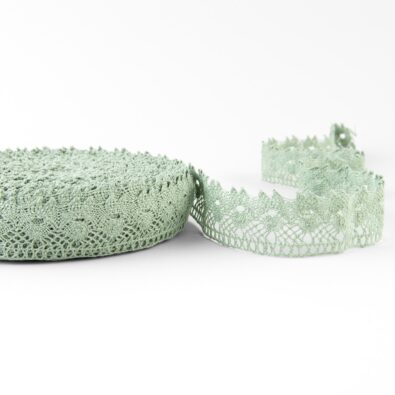 Zielonkawa koronka lniana Nr 85