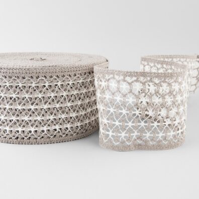 Biało- szara koronka lniana Nr 74