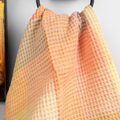 pellava oranssi kylpypyyhe