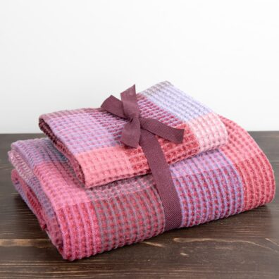 pellava lila kylpypyyhe