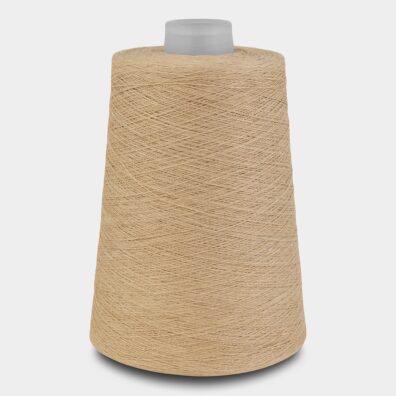 Pellavalangat vaalealla hiekan värillä