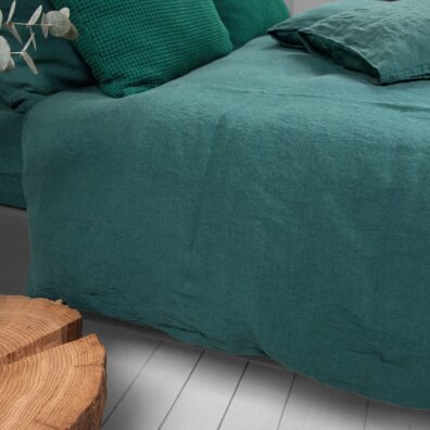 tummanvihreät vuodevaatteet pesty PellavaKoti