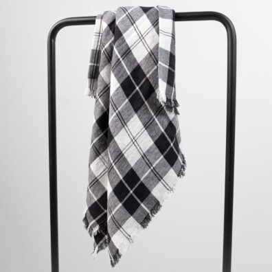 valkoinen musta pellavakangas