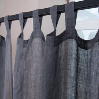 pellava tummanharmaat verhot