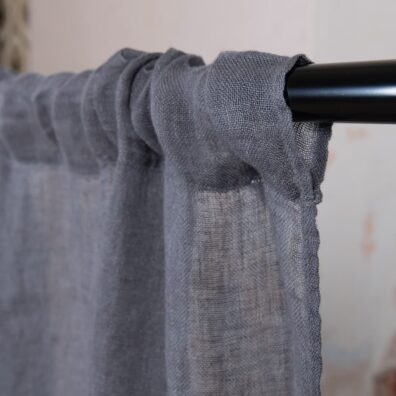 pellava tummanharmaat verhot