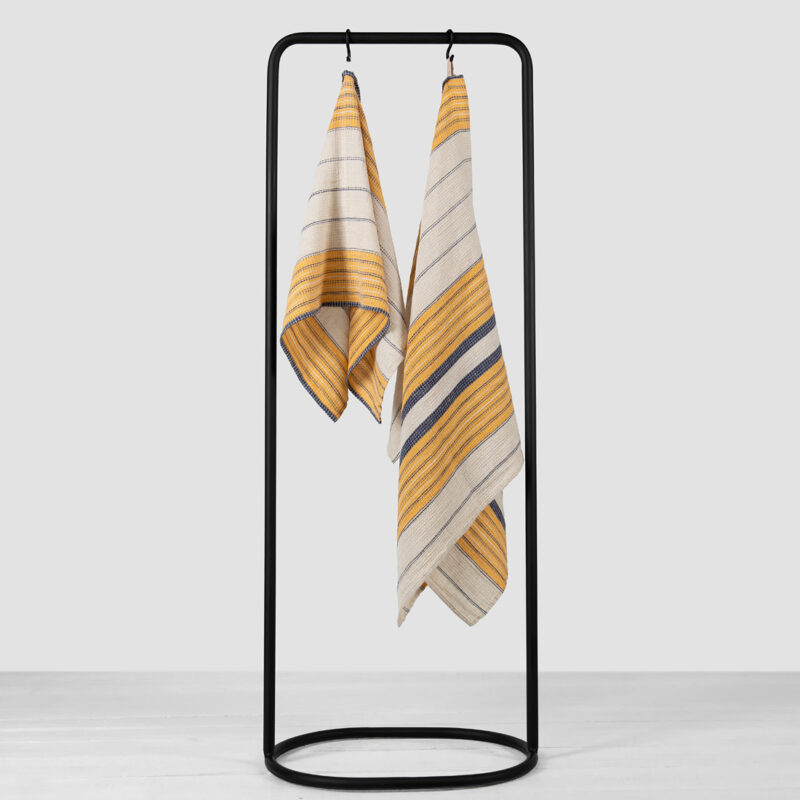 Pellavaa puuvillaa beige raidallinen kylpypyyhkeet