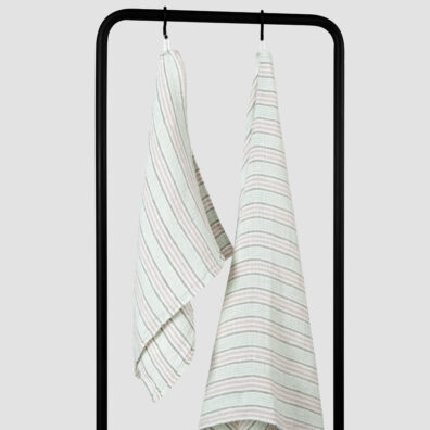 Pellavanvihreä raidallinen kylpypyyhe